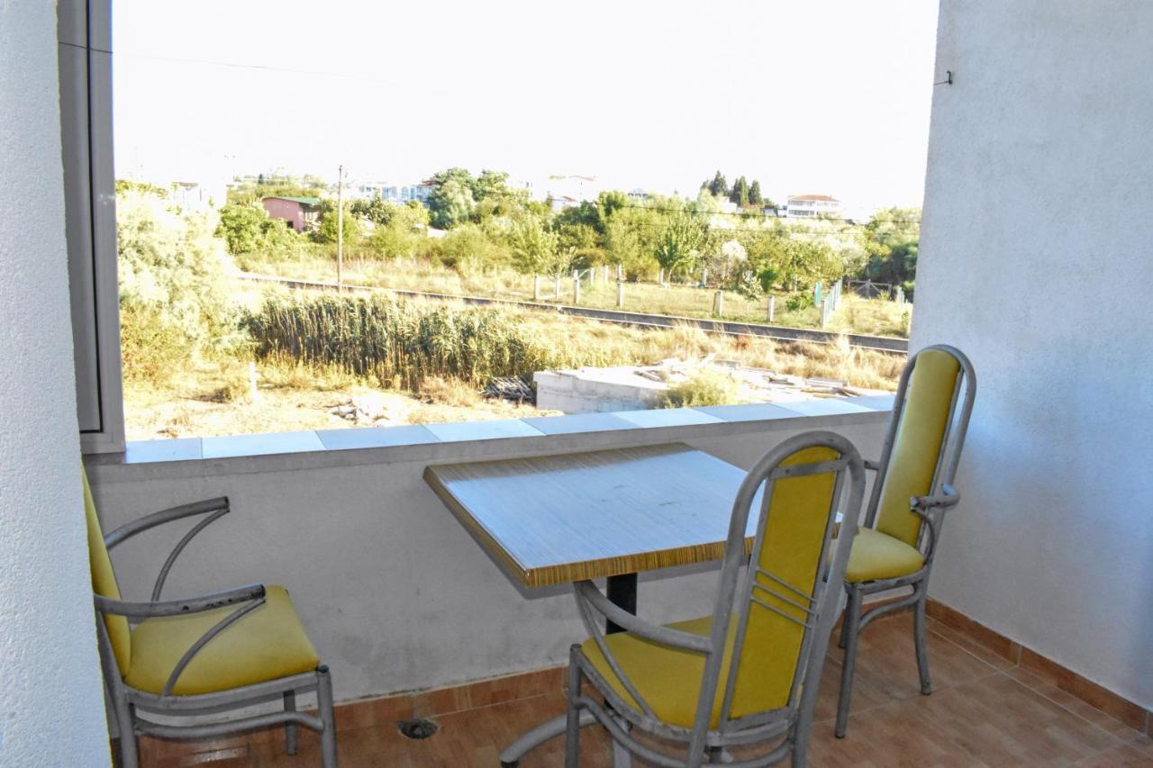Apartments Murati Ulcinj Exterior photo